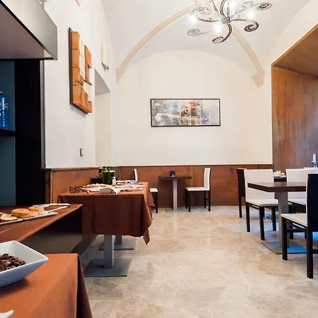 ホテル Akla メリダ