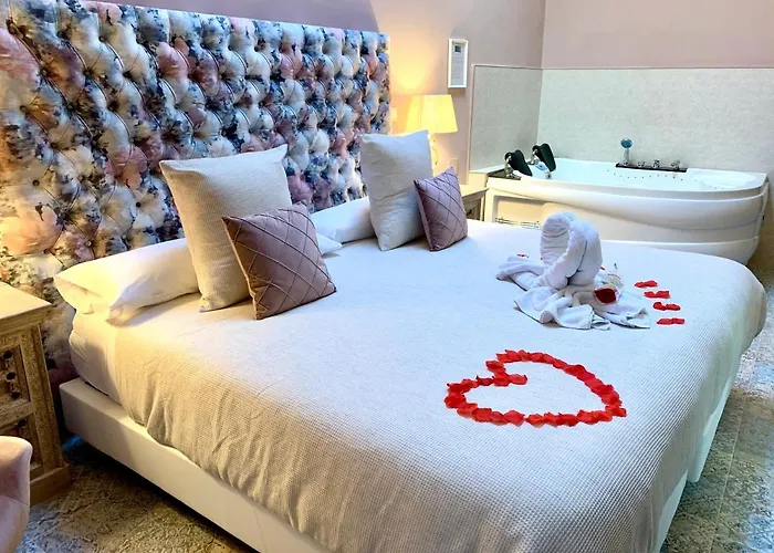 Отель Akla Мерида